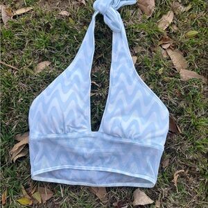 Stylish Blue Zigzag Halter Top